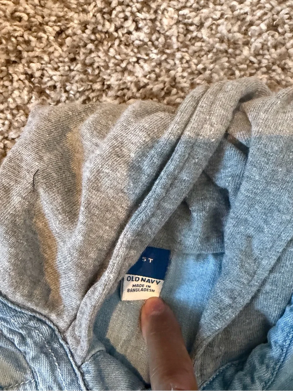 Old Navy buttons hood shirt